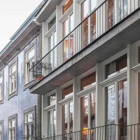 Loios By Casa Do Conto